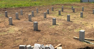 Фундамент на забивных жб сваях под ключ в Чапаевске - фундамент из забивных железобетонных свай цена от 3190 руб/м2
